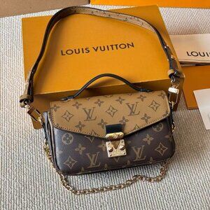 Classic Louis Vuitton Bag: A Stylish and Versatile Choice for Elegance